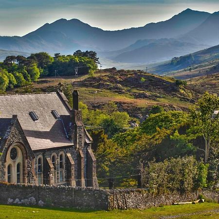 Mountain Church Capel Curig Zewnętrze zdjęcie