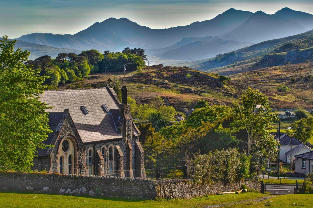 Mountain Church Capel Curig Zewnętrze zdjęcie